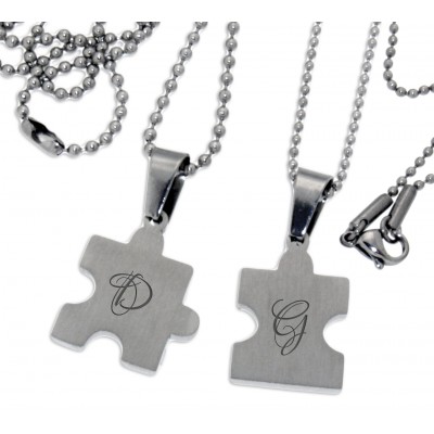 Zwei Partnerketten PUZZLE mit Herz inkl. Initialen Gravur (Set)